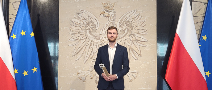 Dr inż. Arch. Grzegorz schnotale z nagrodą ministra rozwoju i technologii